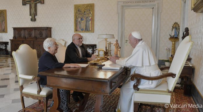 Meeting of Emaus and Jesus with Pope Francis 3